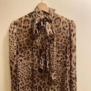 Excellent D&G blouse